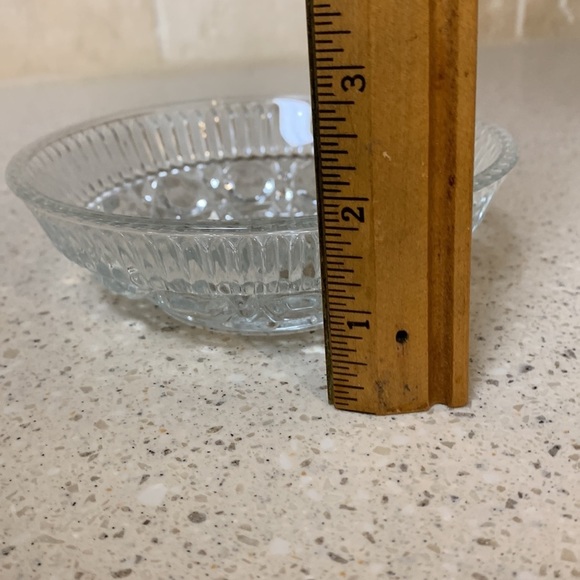 Indiana Glass Co - Clear Glass Button & Cane Serving Bowl and Platter -Set/Lot - Picture 10 of 10